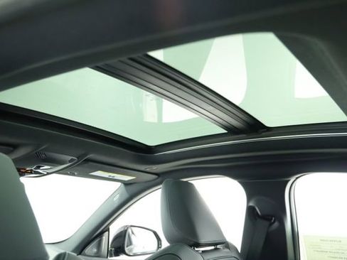 Used 2025 BMW 228i xDrive AWD/4WD image 29