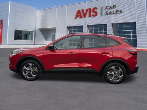 Used 2025 Ford Escape ST-Line image 2