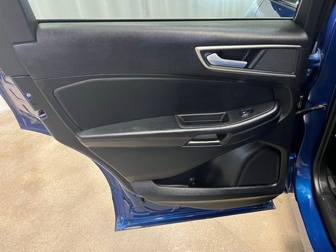 Used 2024 Ford Edge SEL image 25