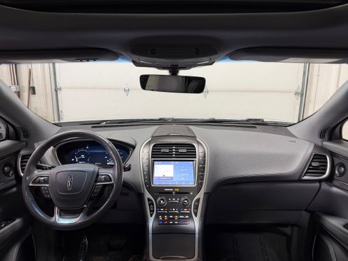Used 2019 Lincoln Nautilus Reserve AWD/4WD image 4