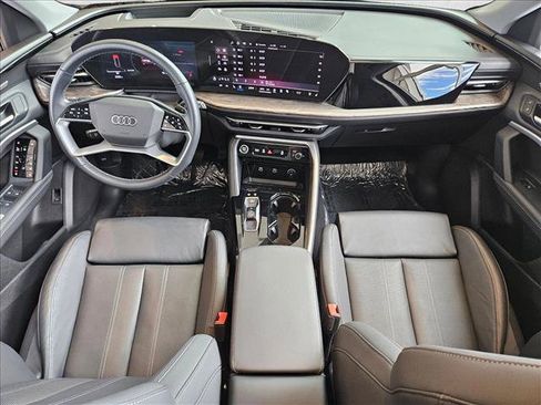 Certified 2025 Audi Q5 Premium Plus w/ Premium Plus AWD/4WD image 21