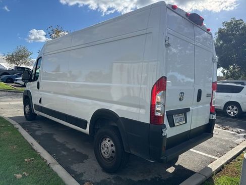 Used 2023 RAM ProMaster 2500 image 2