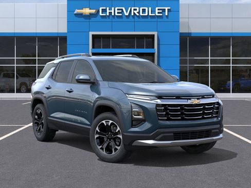 New 2026 Chevrolet Equinox LT w/ Convenience Package II image 7