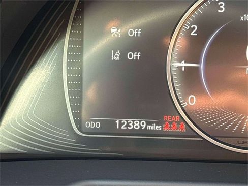 Used 2023 Lexus ES 350 w/ Premium Package image 28