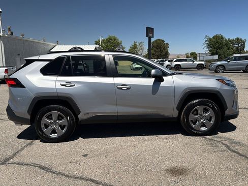 Used 2024 Toyota RAV4 XLE w/ Convenience Package AWD/4WD image 8