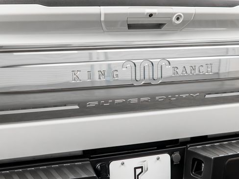 Used 2024 Ford F250 King Ranch w/ FX4 Off-Road Package AWD/4WD image 18