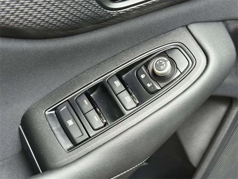 Used 2021 Subaru Outback Premium image 17