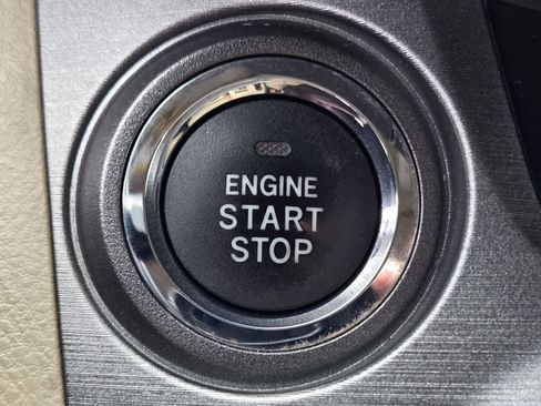 Used 2012 Toyota RAV4 Limited w/ Navigation Value Pkg image 18