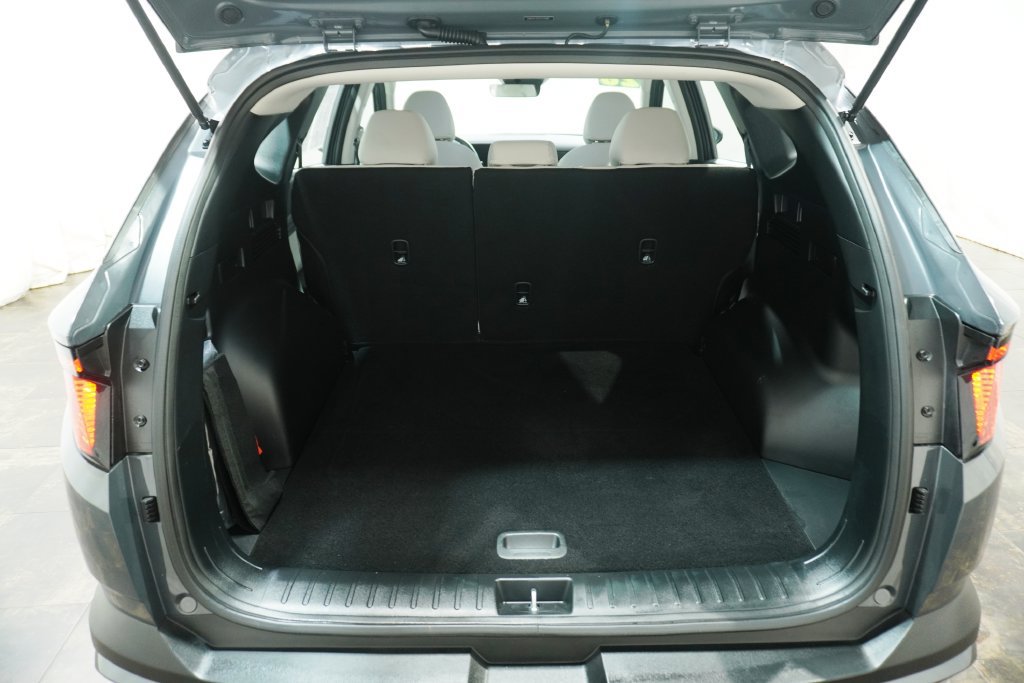 Certified 2026 Hyundai Tucson SE AWD/4WD image 6