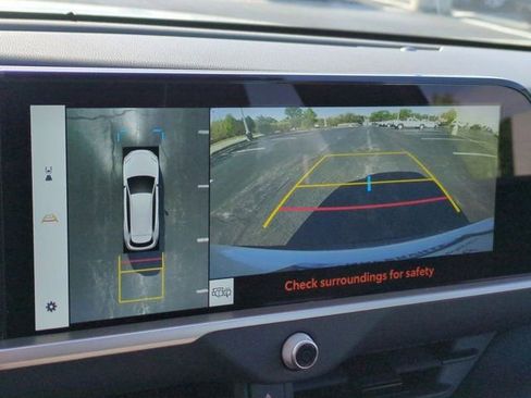Certified 2025 Toyota Crown Signia w/ Advanced Technology Package AWD/4WD image 13