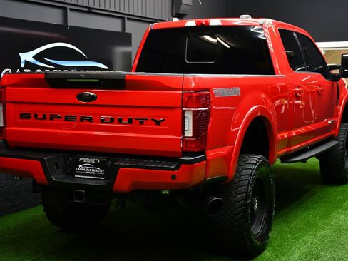 Used 2022 Ford F350 Lariat w/ Tremor Off-Road Package AWD/4WD image 15