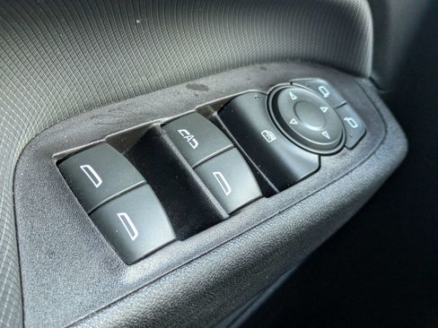 Used 2022 Chevrolet Equinox RS FWD image 15