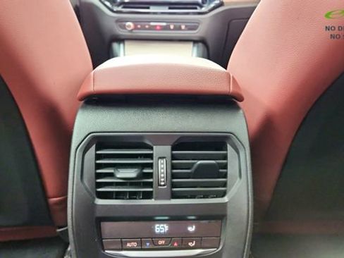 Used 2025 BMW 330i Sedan RWD image 52