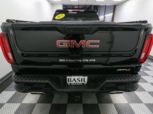 Used 2023 GMC Sierra 1500 AT4 AWD/4WD image 11