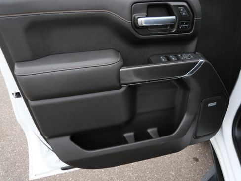 Certified 2021 GMC Sierra 1500 AT4 w/ AT4 Premium Package AWD/4WD image 21