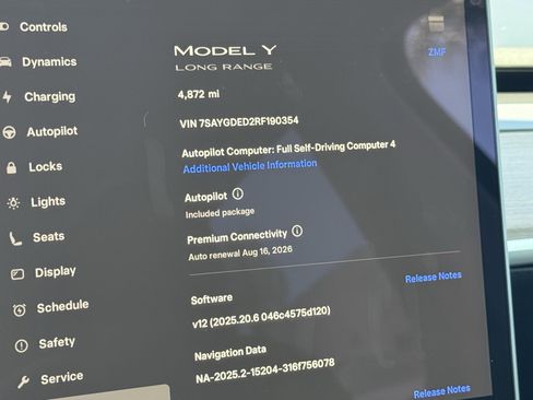 Used 2024 Tesla Model Y Long Range image 23