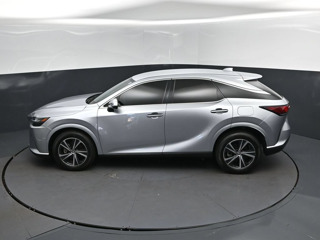 Certified 2024 Lexus RX 350 FWD w/ Technology Package image 32