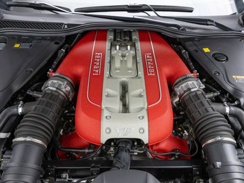 Certified 2023 Ferrari 812 GTS RWD image 47