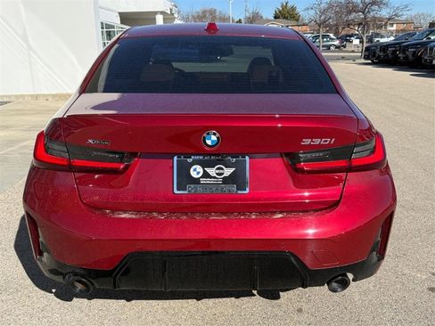 Certified 2025 BMW 330i xDrive Sedan w/ M Sport Package image 4