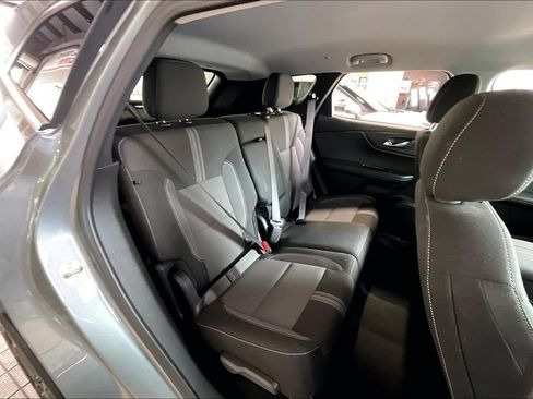 Used 2025 Chevrolet Blazer LT FWD image 15