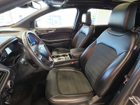 Used 2024 Ford Edge ST-Line AWD/4WD image 16