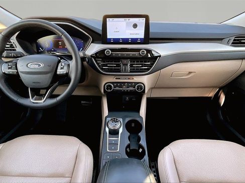 Used 2022 Ford Escape SEL w/ Technology Package image 16