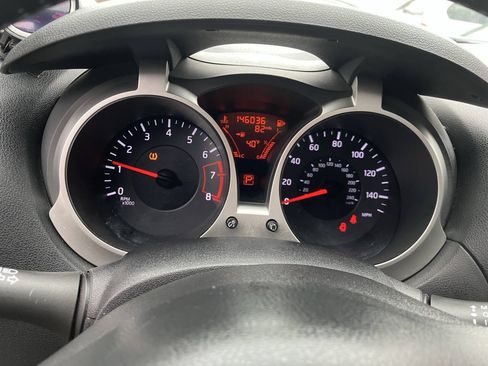 Used 2011 Nissan Juke SL AWD/4WD image 25