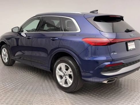 Used 2025 Audi Q5 Premium w/ Convenience Package AWD/4WD image 4