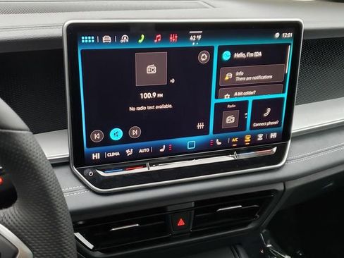 New 2026 Volkswagen Tiguan SE R-Line FWD image 11