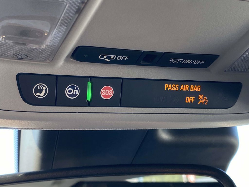 Used 2024 Chevrolet Malibu LT FWD image 33