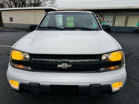 Used 2004 Chevrolet TrailBlazer LT w/ LT Preferred Equipment Group AWD/4WD image 15