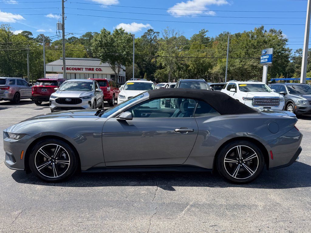 Used 2024 Ford Mustang Premium RWD image 2