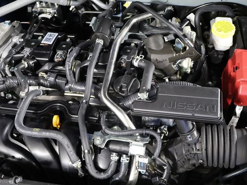 Used 2025 Nissan Sentra SV FWD image 14