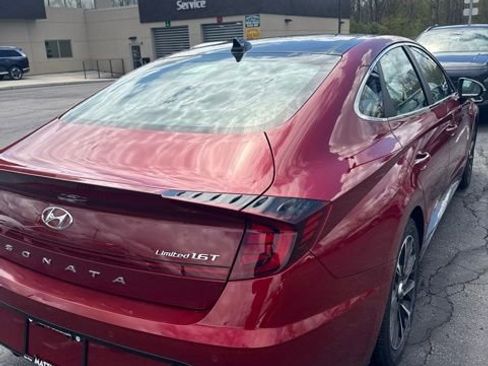 Used 2023 Hyundai Sonata Limited FWD image 9