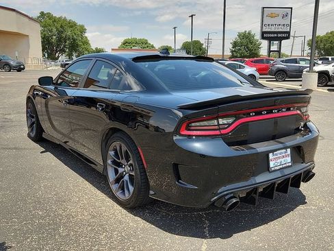 Used 2023 Dodge Charger Scat Pack w/ Plus Group RWD image 3