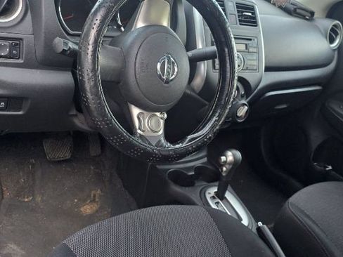 Used 2014 Nissan Versa SV FWD image 18