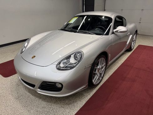 Used 2010 Porsche Cayman S RWD image 5