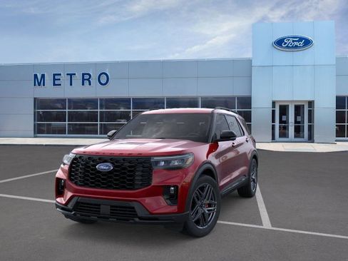 New 2026 Ford Explorer ST-Line image 3