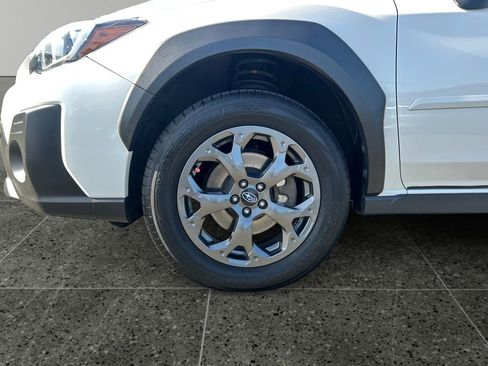 Used 2022 Subaru Crosstrek 2.5i Sport w/ Moonroof Package AWD/4WD image 4