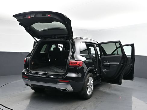 Used 2022 Mercedes-Benz GLB 250 4MATIC image 25