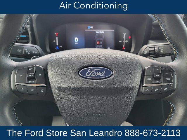 Used 2026 Ford Maverick Lobo AWD/4WD image 23