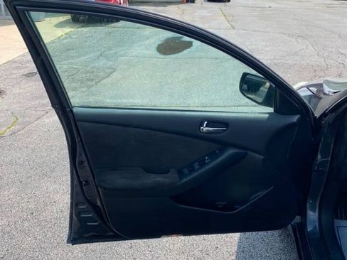 Used 2012 Nissan Altima 2.5 S FWD image 16