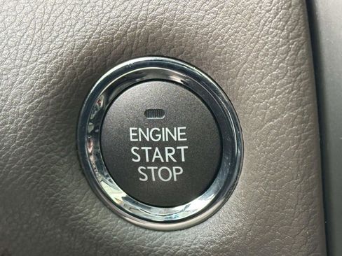 Used 2018 Lexus GX 460 image 27