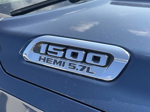 Used 2019 RAM 1500 Limited w/ Advanced Safety Group AWD/4WD image 11