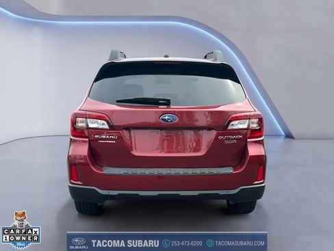 Used 2015 Subaru Outback 3.6R Limited image 4