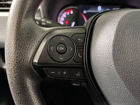 Certified 2025 Toyota RAV4 XLE FWD image 26
