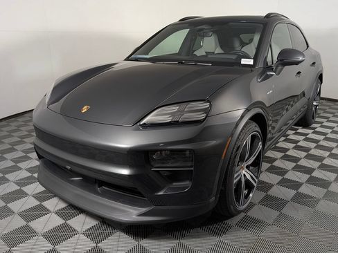 New 2026 Porsche Macan 4S Electric AWD/4WD image 1