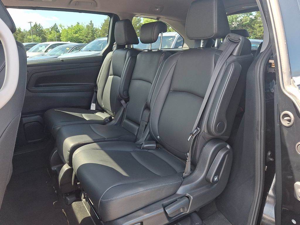 Used 2023 Honda Odyssey EX-L image 10