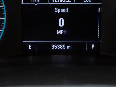 Used 2021 Chevrolet Equinox LS FWD image 21