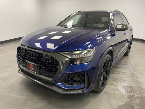Used 2022 Audi RS Q8 w/ Carbon Optic Package image 2